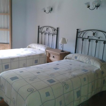 Viviendas Rurales Aldea De Dosamantes Pesaguero-La Parte Esterno foto