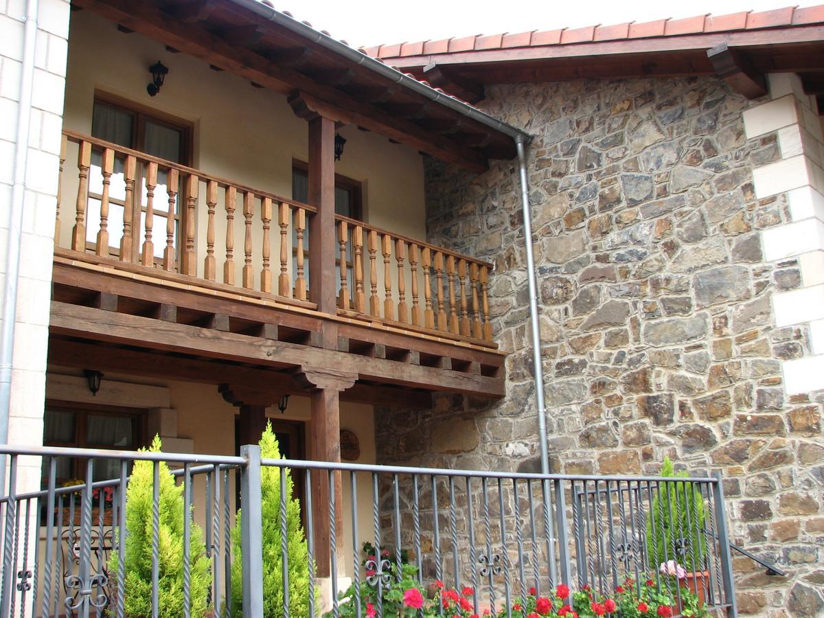Viviendas Rurales Aldea De Dosamantes Pesaguero-La Parte Esterno foto
